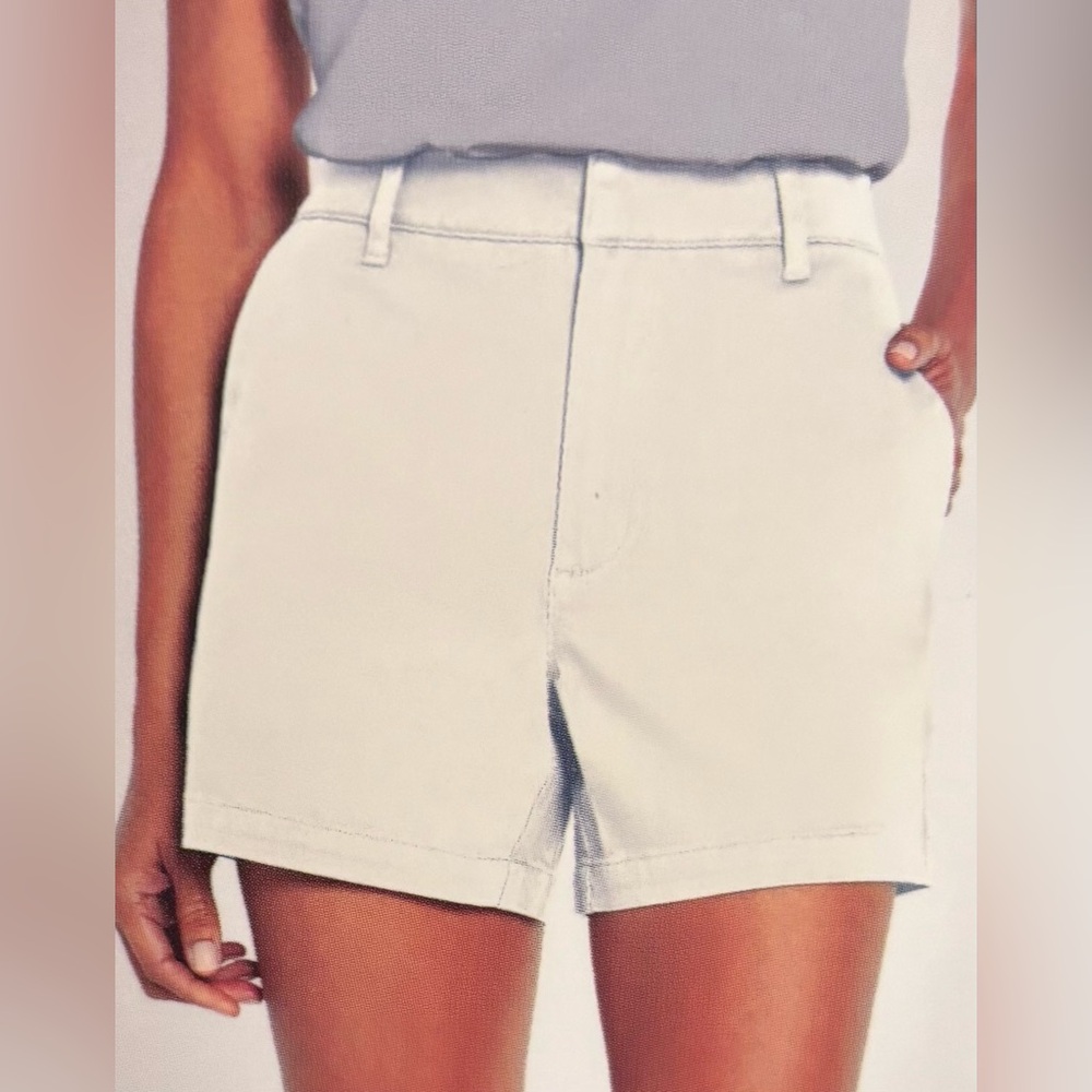 Banana Republic Ladies' Chino Short Size 12 White NEW with tags Shorts Women